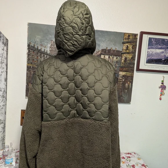 NWT Bass Outfit Olive Green Quilted Hooded Jacket - Picture 6 of 7